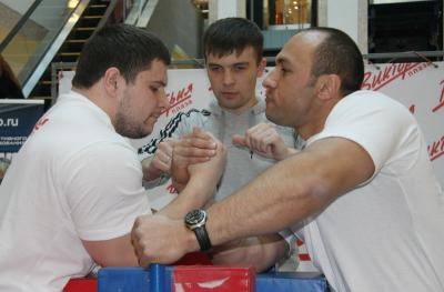 Максим Цирюльников (слева) и Тимур Алибеков